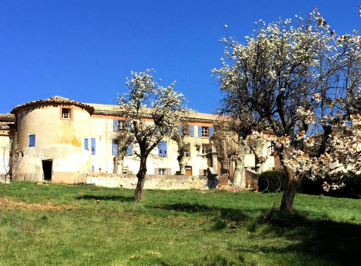 Chateau De Beaucouse